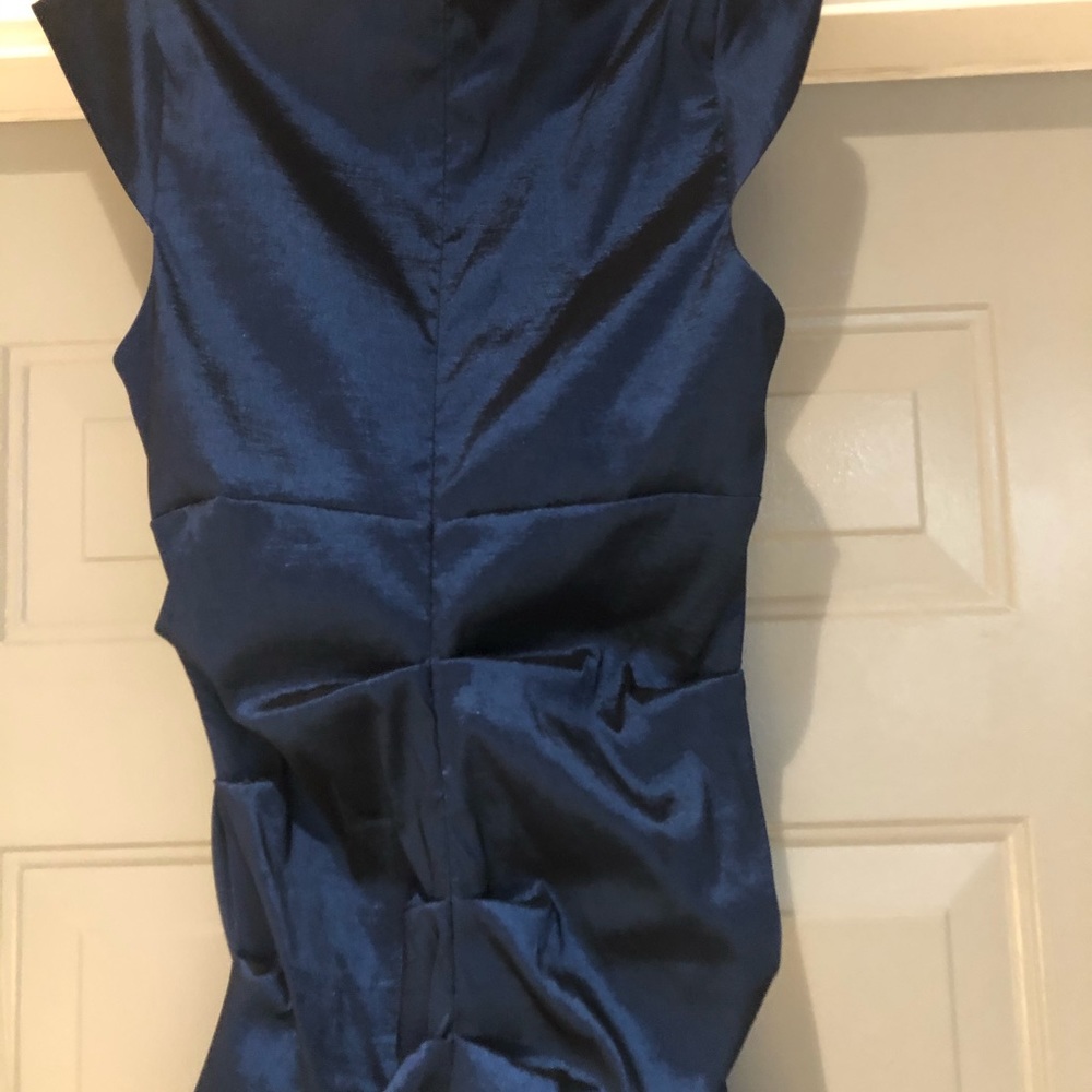 Dress - Picture 6 of 6